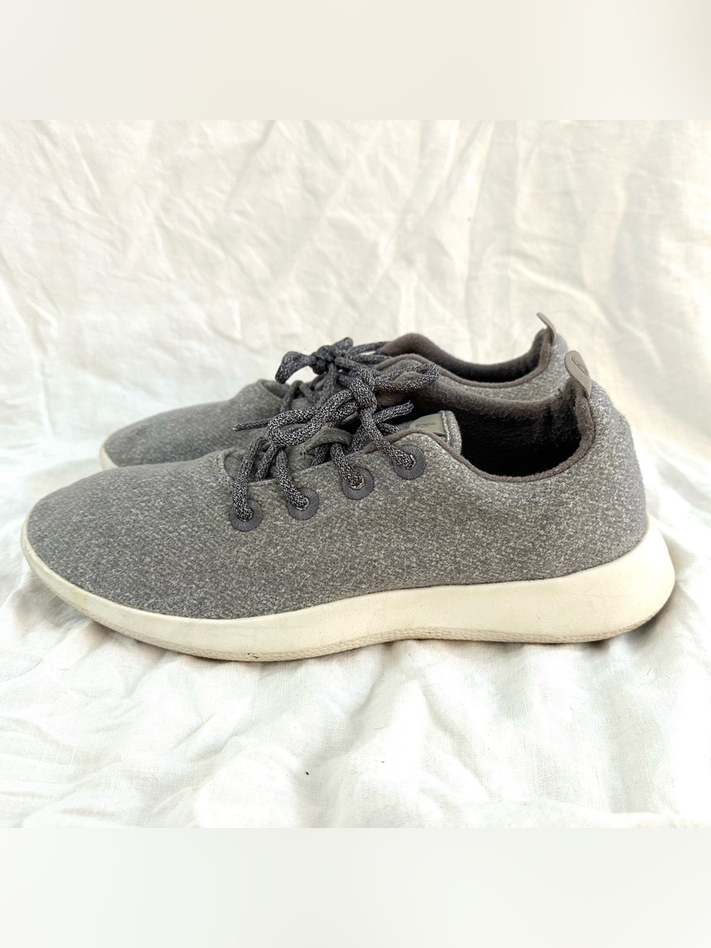 allbirds Men’s Grey Lace-Up Sneakers